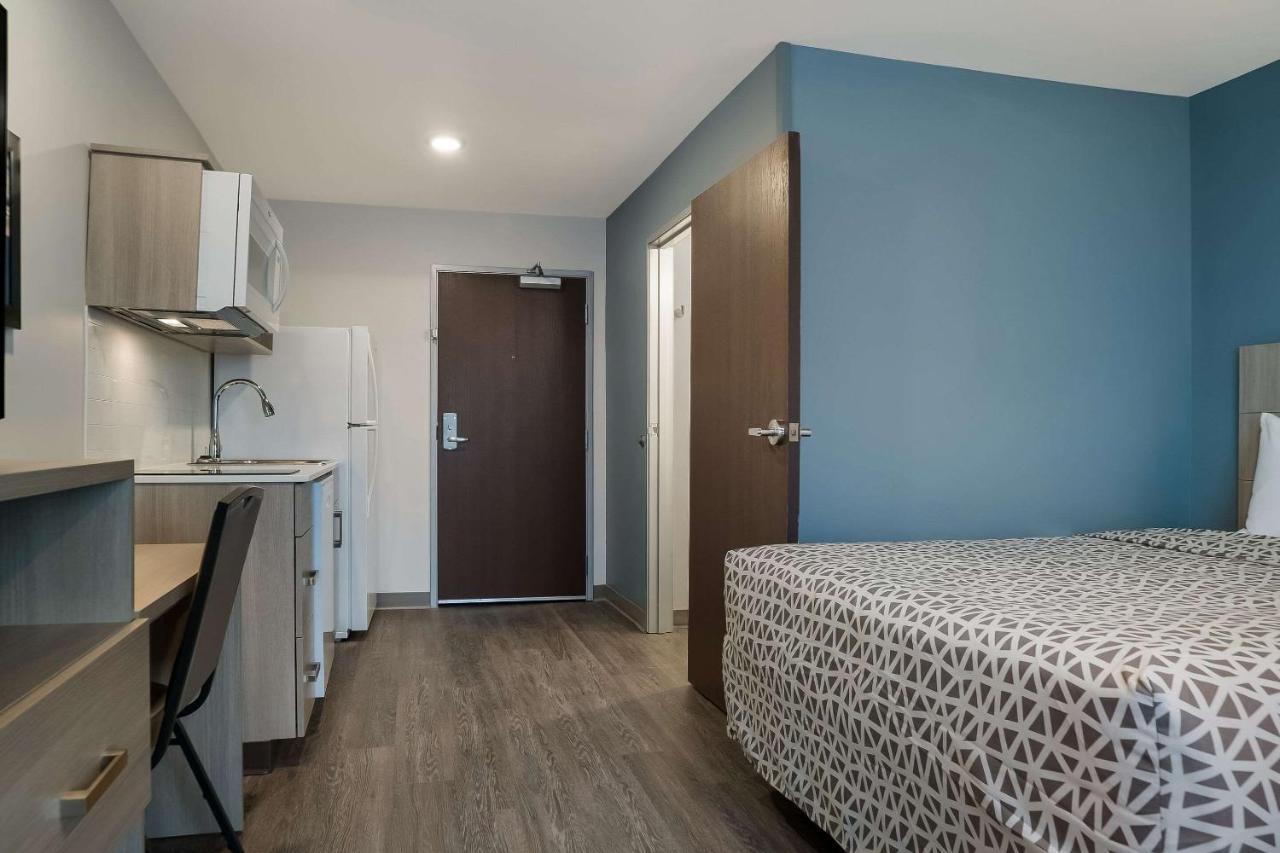 Woodspring Suites Detroit สเตอร์ลิงไฮท์ส ภายนอก รูปภาพ