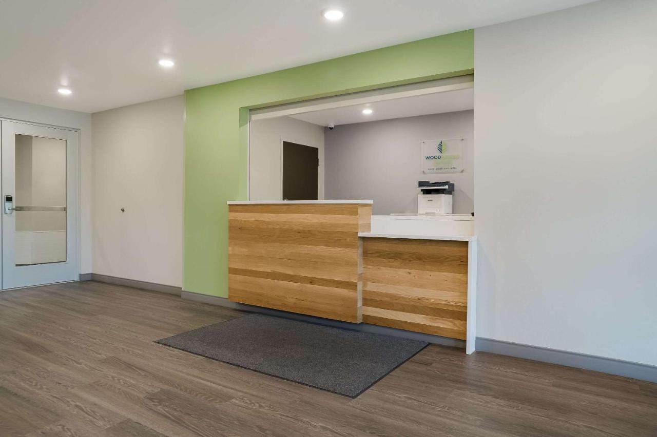 Woodspring Suites Detroit สเตอร์ลิงไฮท์ส ภายนอก รูปภาพ